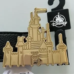 ? Disney Iconic Castle Buckle & Belt ❗️1 ONLY❗️RARE❗️ PHOTOS: Disney main image 4